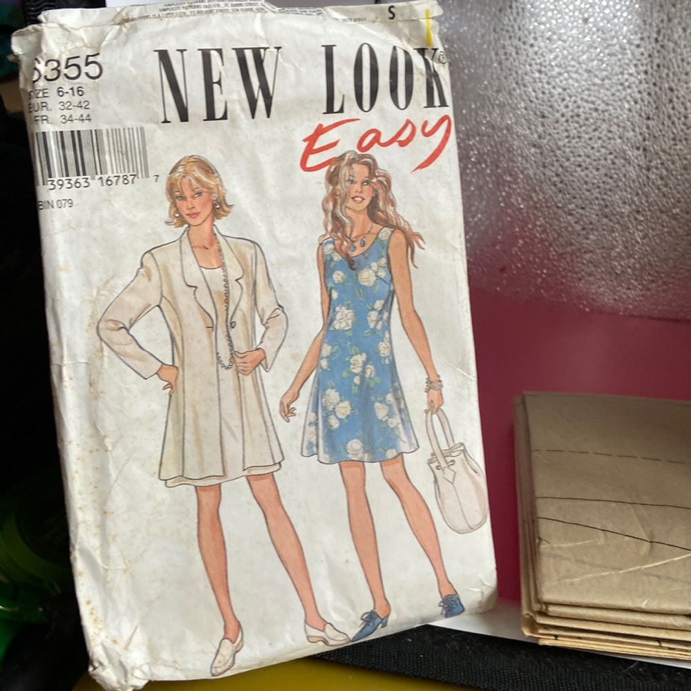 Simplicity Patterns for dress & coat ‘New Look’ Easy Number 6355 2001